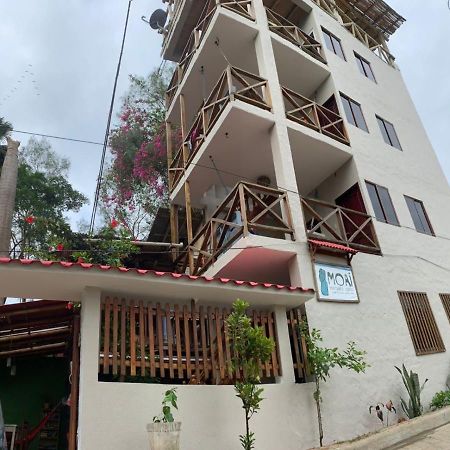 Hostal Moai Montanita Exterior photo